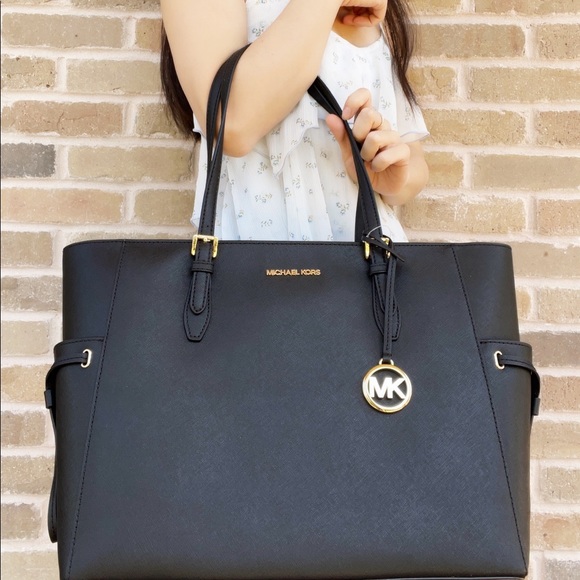 💕NWT Michael Kors Tote - Picture 5 of 7